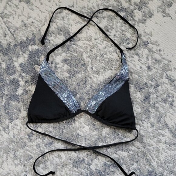 Old Navy Bikini top🌸🌺 - Picture 1 of 6